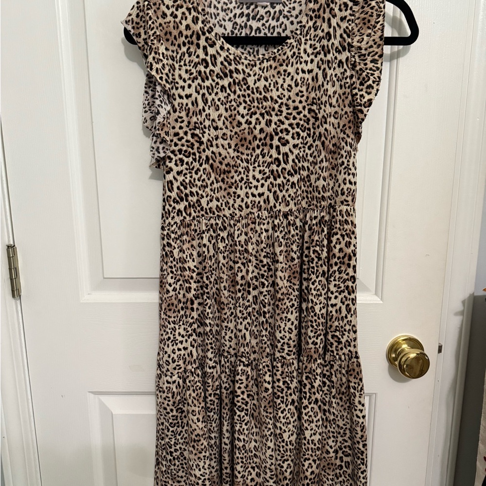 Pixi + Ivy Chic Animal Print Sleeveless Dress *GREAT USED CONDITION*
